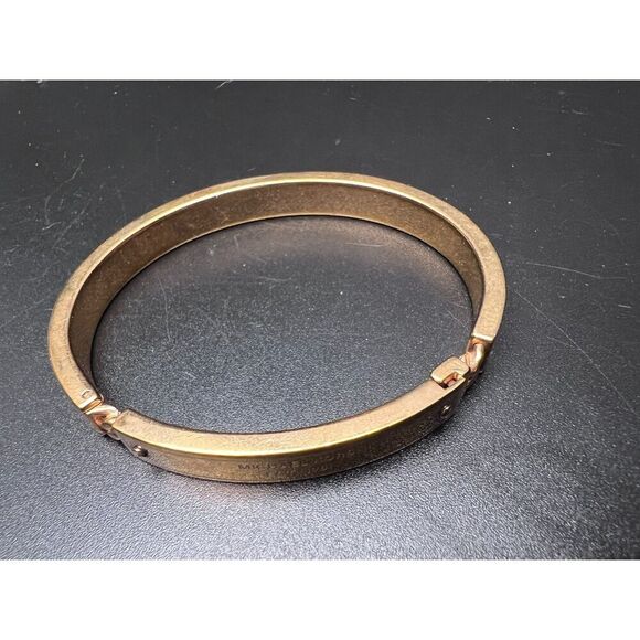 Michael Kors Logo Bracelet - Picture 5 of 8